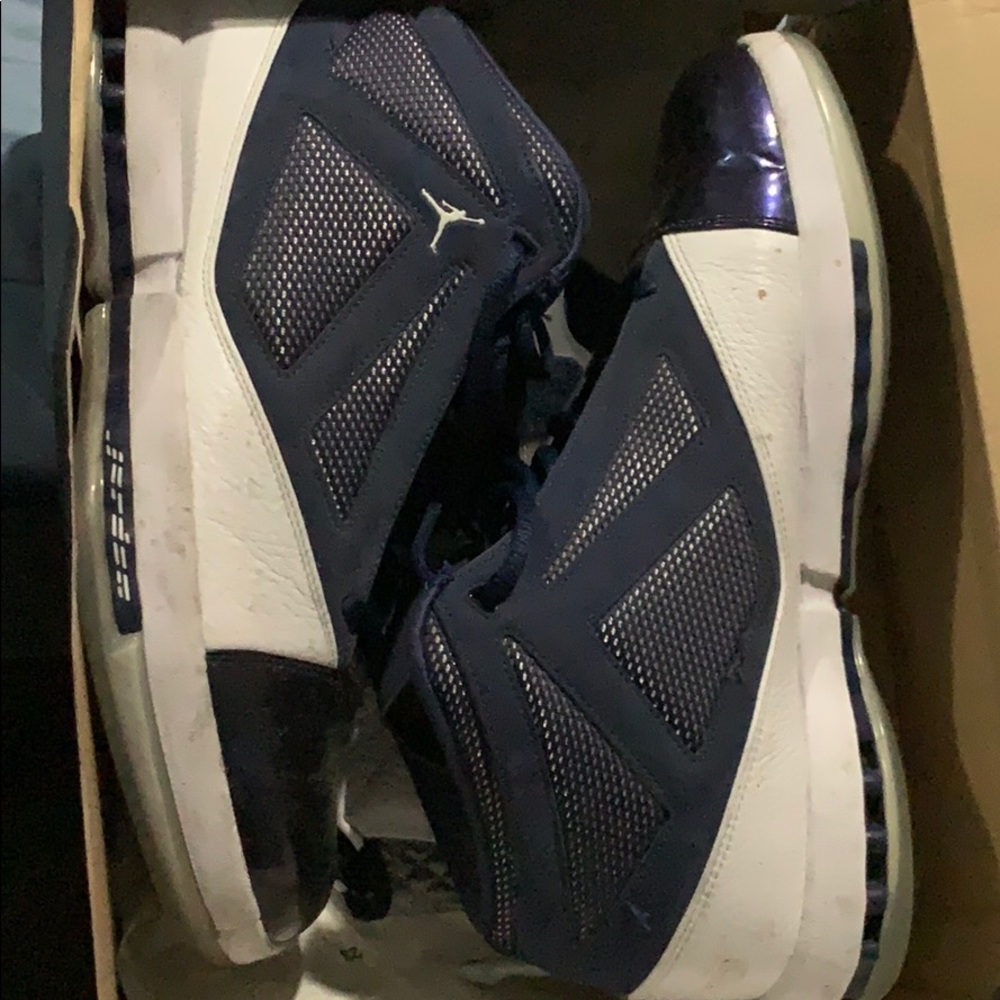 Retro Jordan 16s